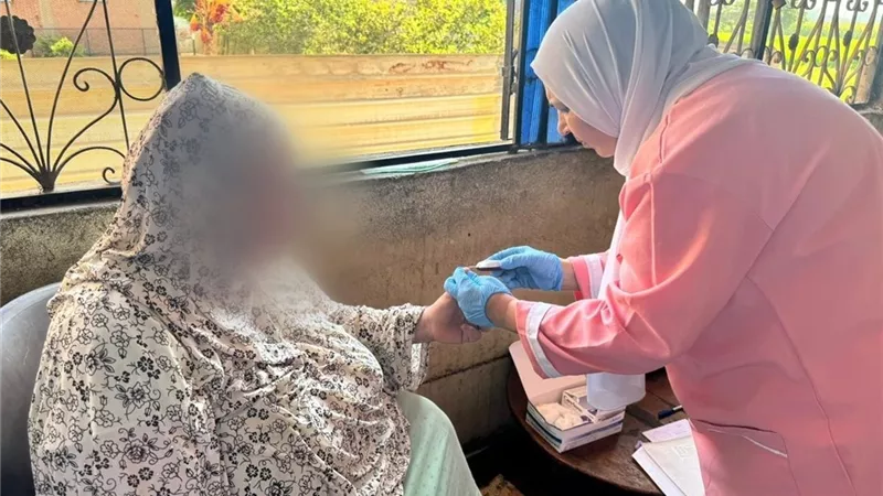 «100 يوم صحة» قدّمت 73 مليونًا و154 ألف خدمة مجانية خلال 49 يومًا