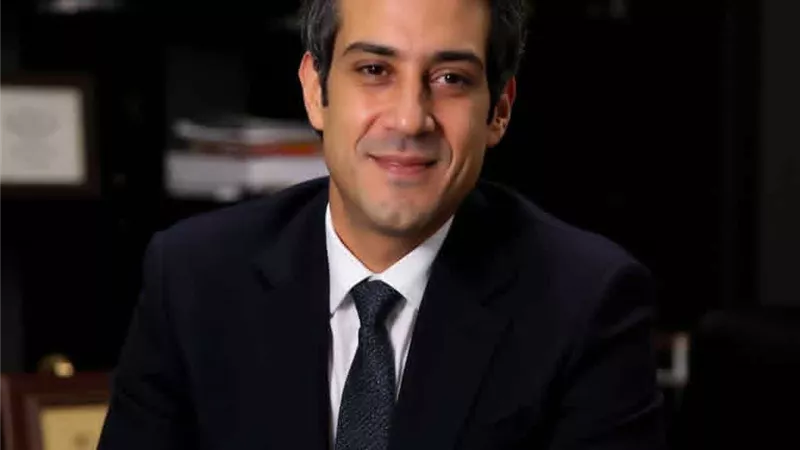 النائب ايمن حامد يهنئ الرئيس السيسى والشعب المصري بالمولد النبوى