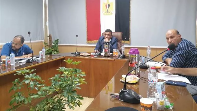 تعرف على أهم نتائج اجتماع رئيس جهاز دمياط الجديدة مع سكان المدينة صور