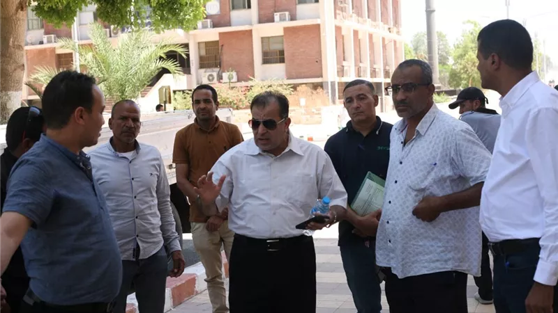 رئيس جامعة جنوب الوادي يتفقد استعدادات العام الدراسي الجديد