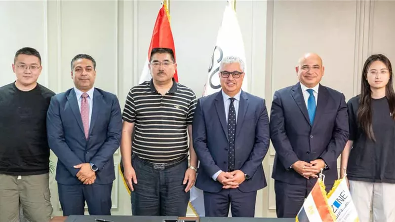 رئيس الاقتصادية: 38 مشروعًا باستثمارات مليار دولار بالقنطرة غرب