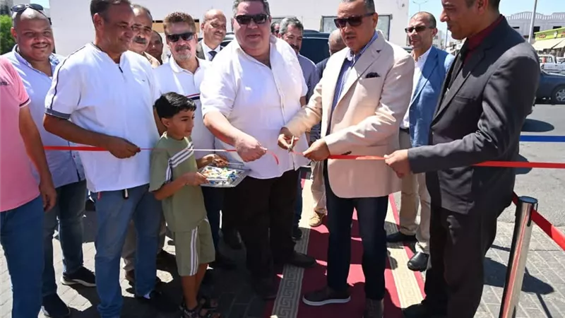 محافظ جنوب سيناء يفتتح معرض أهلاً مدارس بمدينة شرم الشيخ