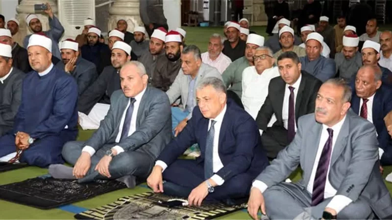 محافظ الإسماعيلية يشهد الاحتفال بالمولد النبوي الشريف..صور