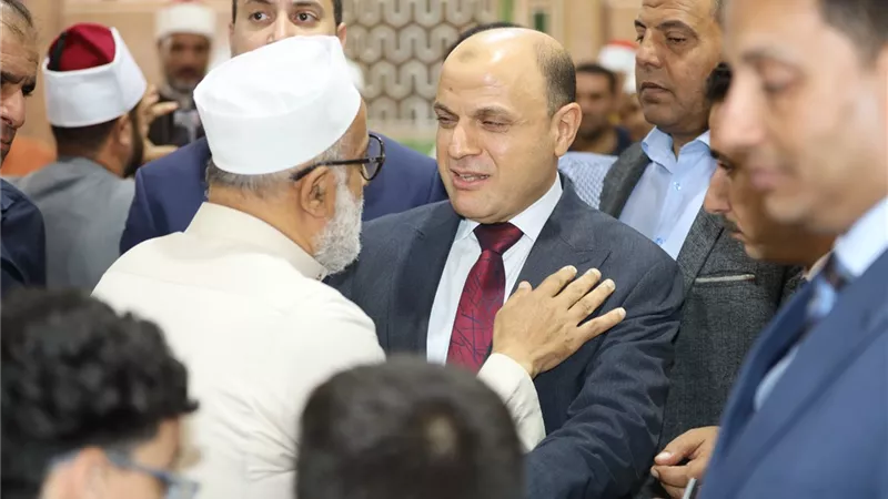 محافظ كفرالشيخ يشهدالاحتفال بالمولدالنبوي الشريف من مسجد الملك