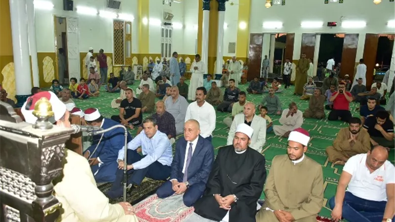 محافظ الأقصر يشهد احتفالية الأوقاف بالمولد النبوى الشريف