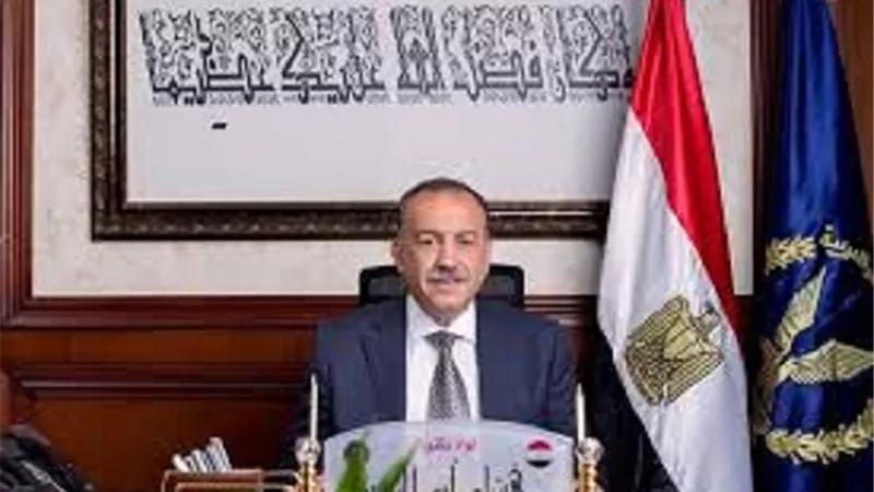 محافظ أسيوط يعلن دعمه لمبادرتي