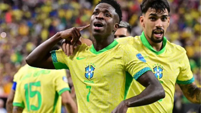 تصفيات كأس العالم.. ترتيب البرازيل قبل مواجهة تشيلي