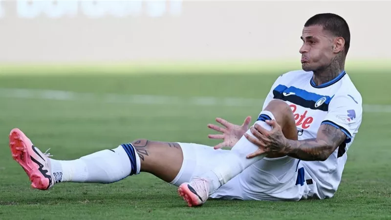بسبب الإصابة.. استبعاد سكاماكا من منتخب إيطاليا قبل مباراة أستوني