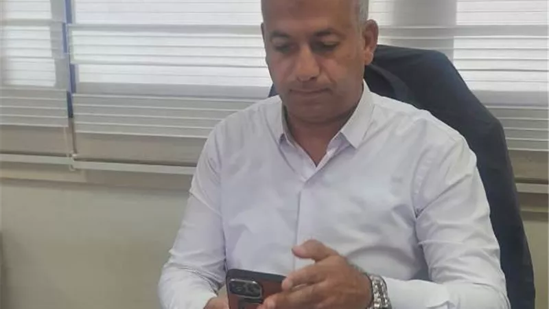 رئيس جهاز بدر يعلن عن أول مشروع من نوعه فى تاريخ المدينة.. بالصور