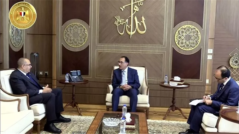 آن الآوان للتحرر من ضغوطات صندوق النقد.. والاعتماد علي عقول أبناء مصر
