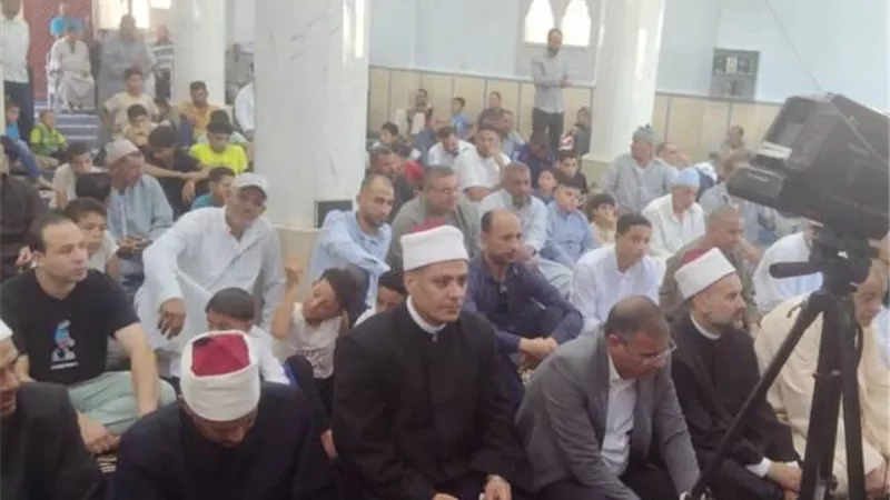 محافظ كفرالشيخ يعلن افتتاح مسجدين جديدين بالحامول وسيدى سالم