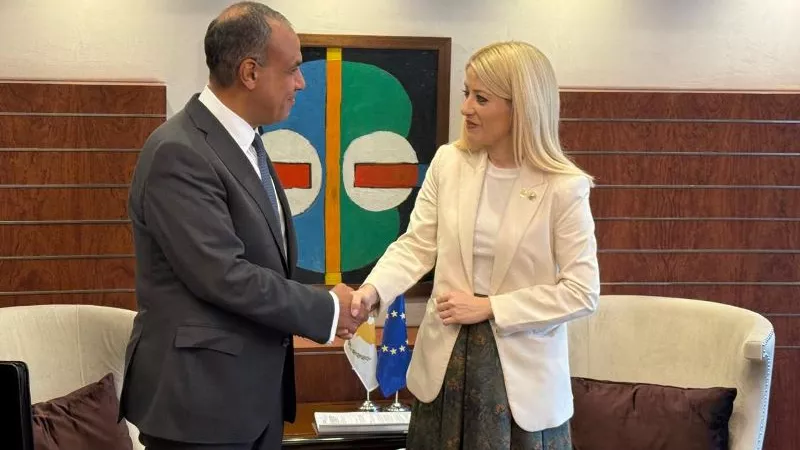 وزير الخارجية يلتقي رئيسة مجلس النواب القبرصية