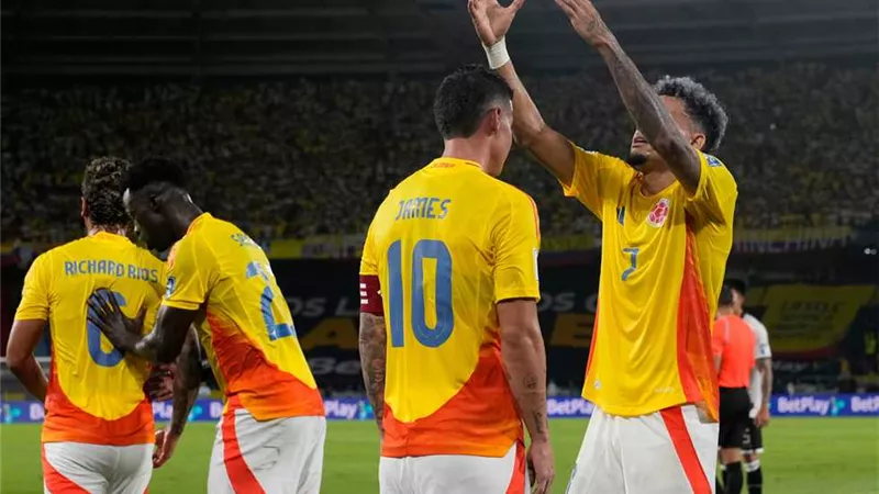 أوروجواى وكولومبيا وباراجواى إلى كأس العالم 2026