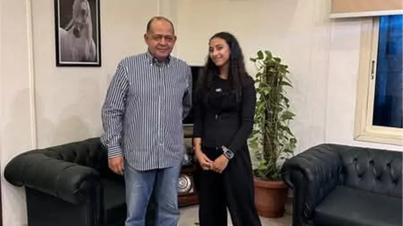 رئيس الجياد يستقبل بطلة أفريقيا فاطيما أحمد بعد عودتها من التتويج