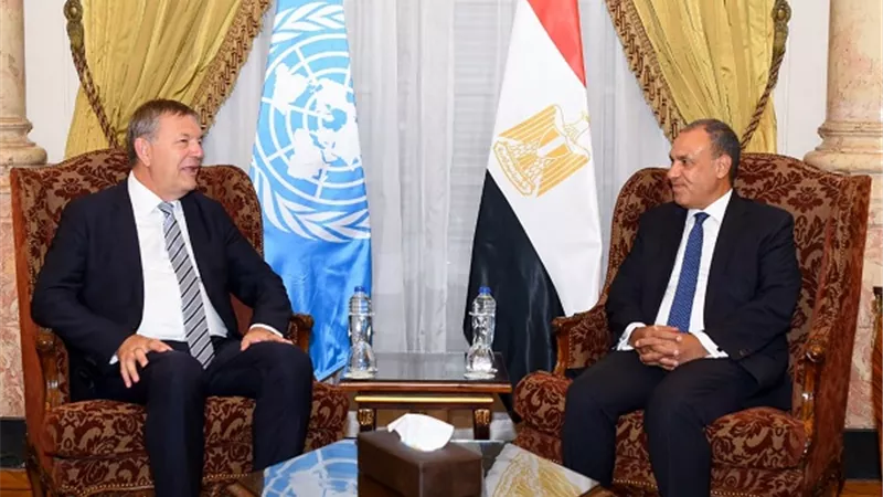 وزير الخارجية يؤكد دعم مصر الكامل والمستمر لـ