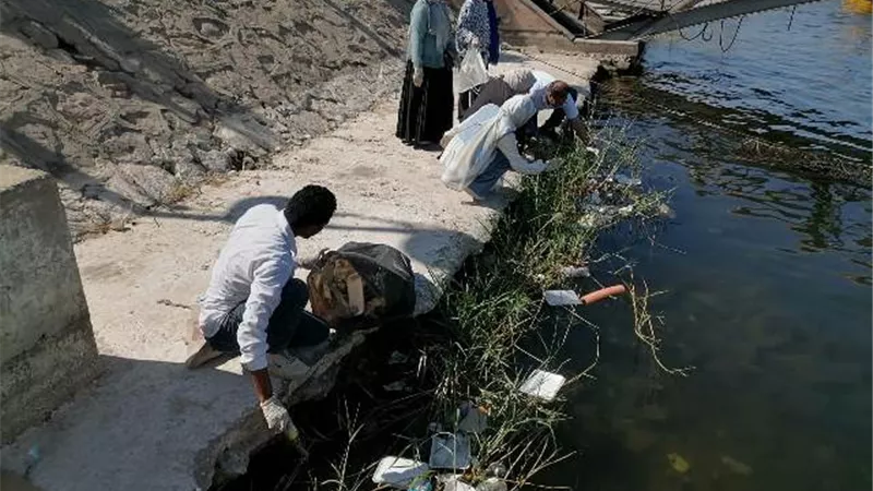 حملة لتنظيف النيل بالأقصر احتفالا باليوم العالمى لنقاء الهواء