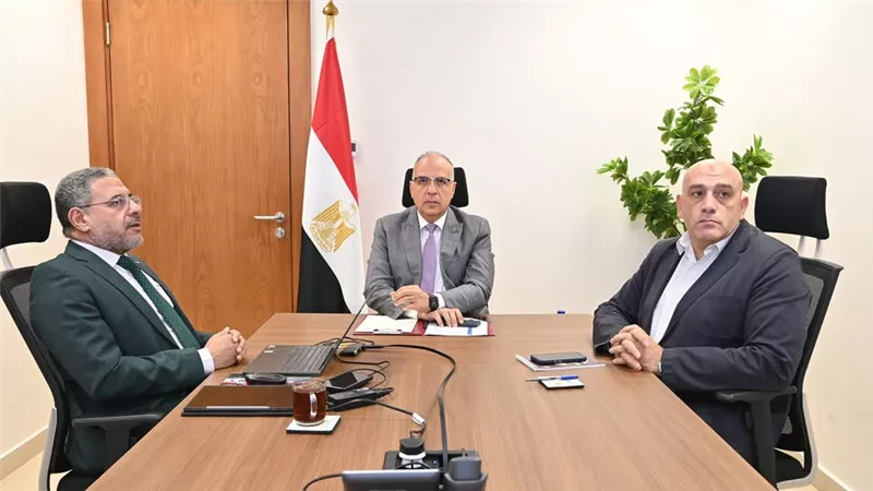 الري: برامج تدريبية في إدارة المياه الحديثة والذكاء الاصطناعي