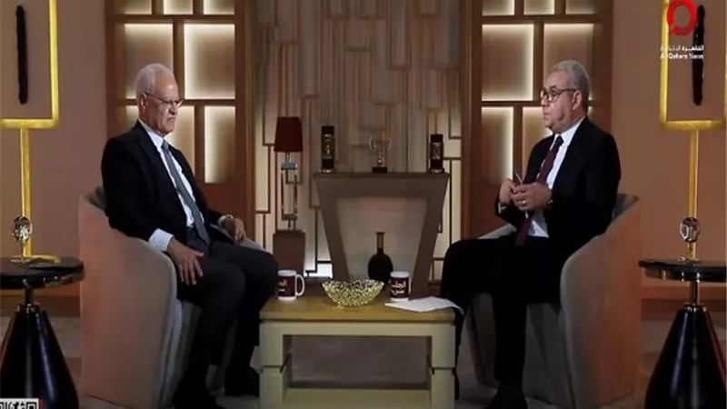 الدويري يكشف تفاصيل الساعات الأخيرة لعرفات ودور مصر في علاجه ونقل جثمانه
