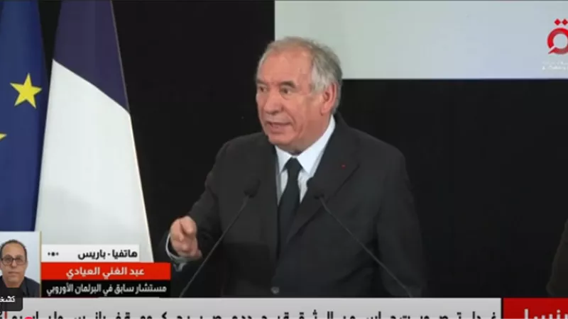 مستشار سابق بالبرلمان الأوروبي: فرنسا مقبلة على فراغ سياسي والرئيس ماكرون في 