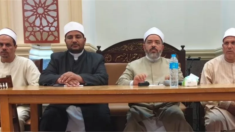 اوقاف بورسعيد تعلن عن 26 مسجد يقيم صلاة خسوف القمر