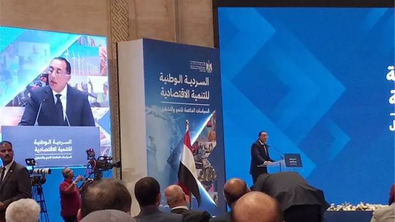 مدبولي: السردية الوطنية رؤية شاملة لمستقبل مصر وتعزيز دور القطاع الخاص