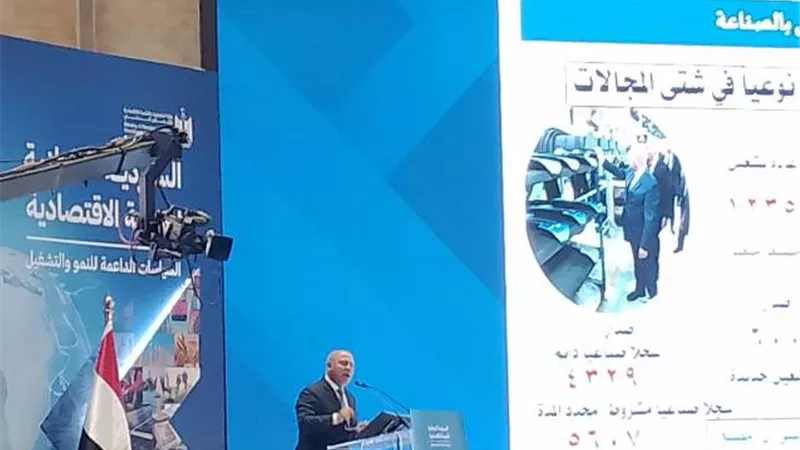 كامل الوزير: 7 محاور استراتيجية لتعزيز التنمية الصناعية وتحويل مصر لمركز إقليمي