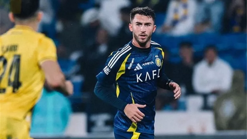 بشكتاش يكثف محاولاته للتعاقد مع لابورت مدافع النصر