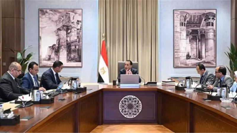 مدبولي يستعرض ملامح الاستراتيجية الوطنية للعمران والبناء الأخضر