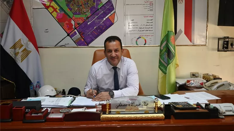 رئيس جهاز العاشر من رمضان: لا تهاون مع مخالفات السرفيس