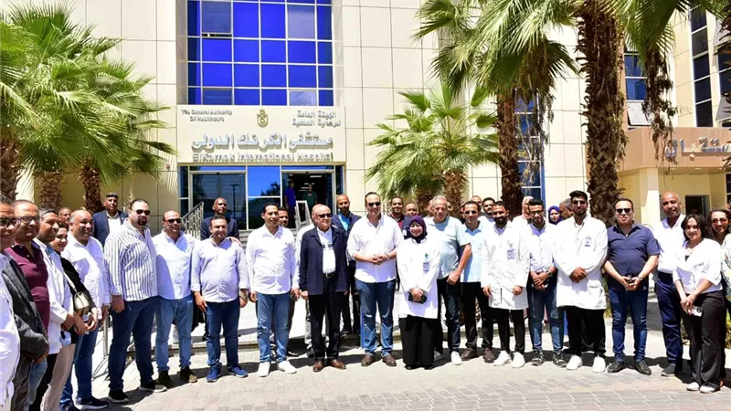 محافظ الأقصر ورئيس الرعاية الصحية يتفقدان وحدة طب الأسرة بالكرنك