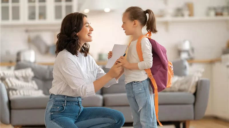 للأم ..كيف تستعدي لدخول المدارس
