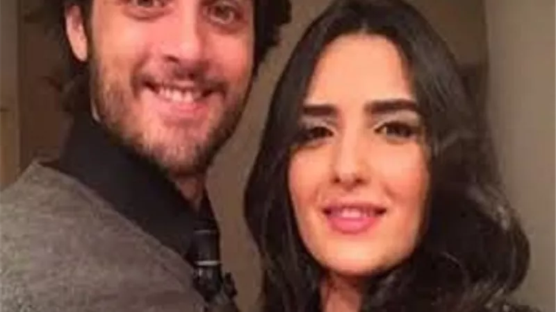 بعد 10 سنوات زواج.. طلاق عمر خورشيد وياسمين جيلاني