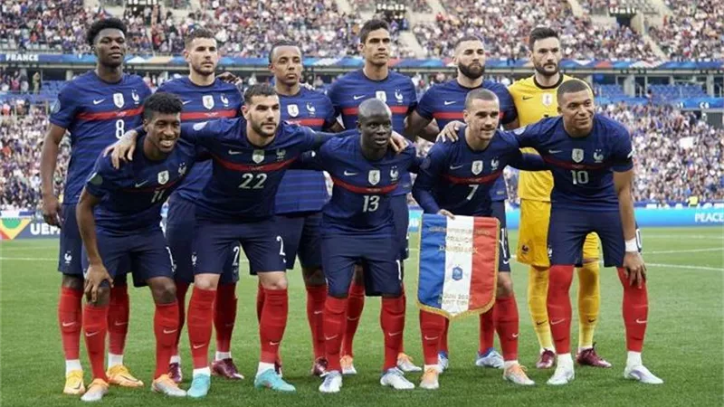 موعد والقناة الناقلة لمباراة فرنسا وآيسلندا في تصفيات كأس العالم