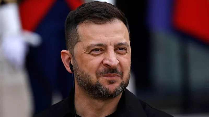 زيلينسكي حائر في تحديد نوعية الانتصار التى تريدة أوكرانيا