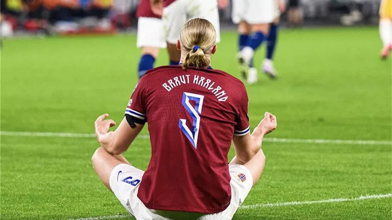 خُماسية المرعب إرلينج هالاند في شباك منتخب ملدوفا .. شاهد