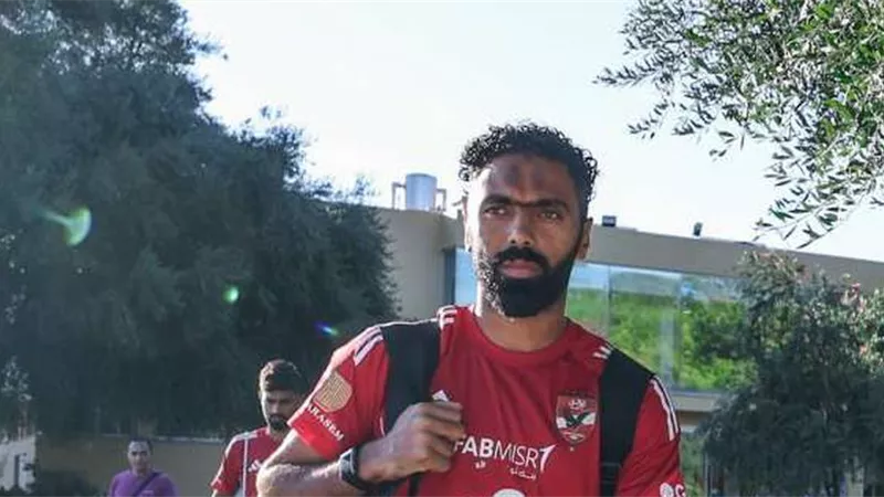 حسين الشحات يقترب من الرحيل عن الأهلي الي الدوري الليبي