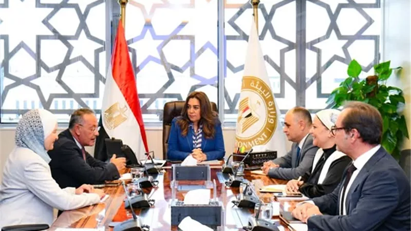 تعاون بين البيئة وإدارة المتحف المصري الكبير لتحقيق الحياد الكربوني