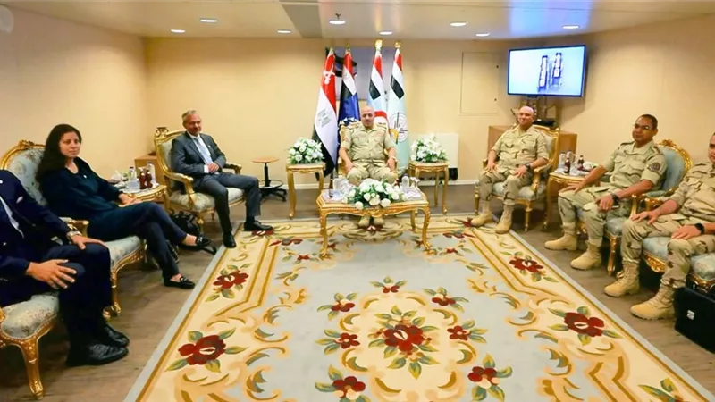 رئيس الأركان يشهد المرحلة الختامية للتدريب المصرى الأمريكى