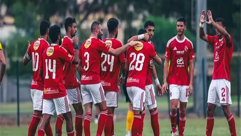 3 مدربين على طاولة الأهلي في التصفية النهائية خلفا لـ