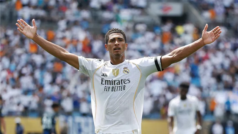بيلينجهام يعود لتدريبات ريال مدريد دون المشاركة فى المباريات