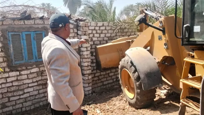 إزالة 387 حالة تعدٍ على الأراضي وأملاك الدولة بالمنيا