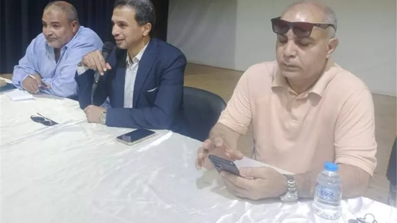 تعليم كفر الشيخ يبحث مع اعضاء المتابعة استعدادات العام الدراسى