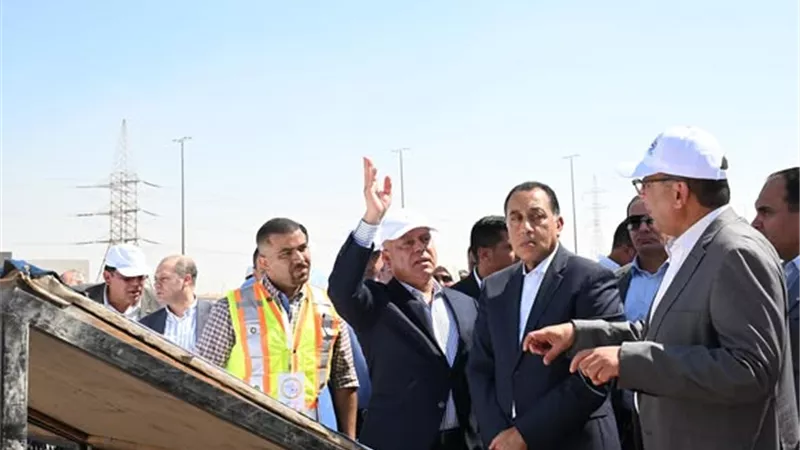 رئيس الوزراء: مشروع الأتوبيس الترددي BRT يمثل نمطا حضاريا تسعى الدولة لتحقيقه