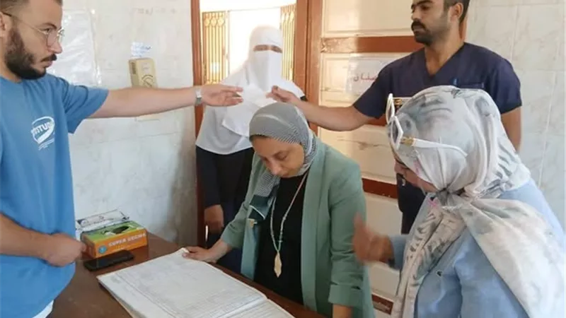 مدير صحة الإسماعيلية تتفقد الوحدات الصحية بأبوصوير..صور