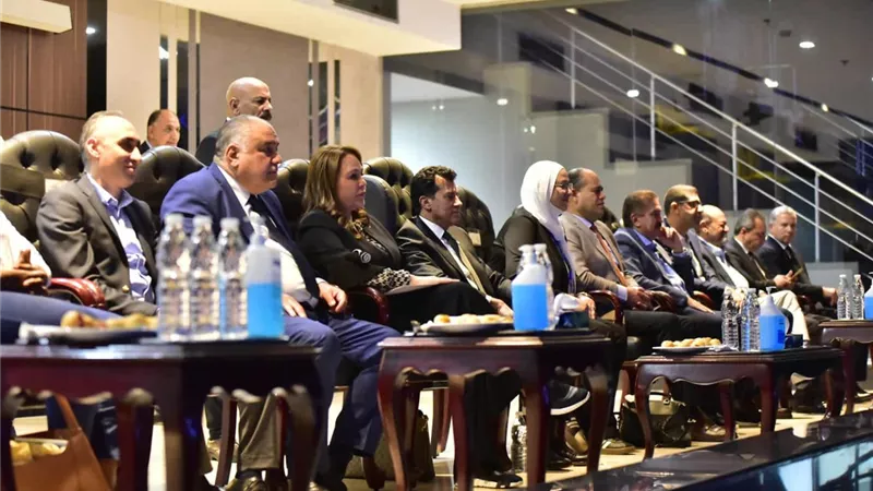 وزير الرياضة يشهد افتتاح بطولةإفريقيا للشباب للكرة الطائرة تحت 20 عاما