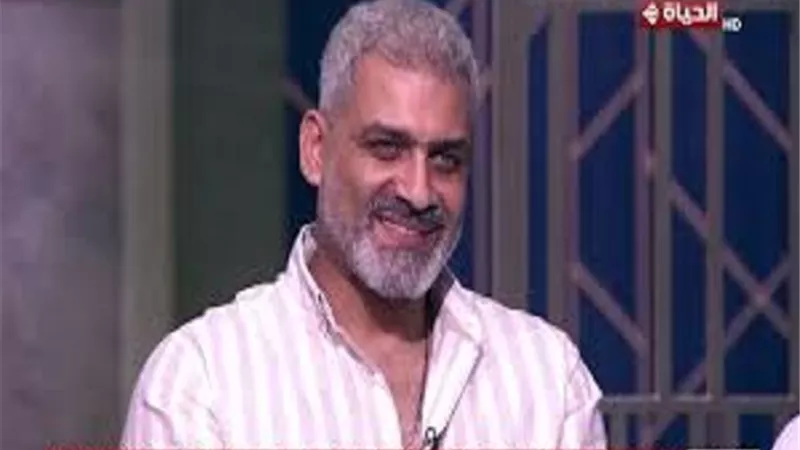 هاني عادل: 