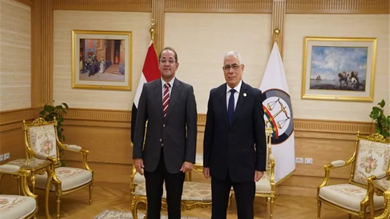 النائب العام يستقبل «كجوك» في إطار تعزيز الشراكة المؤسسية