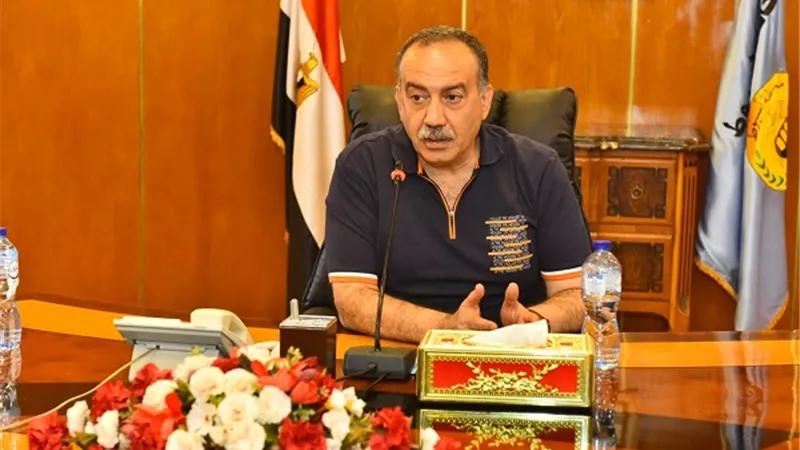 محافظ أسيوط يشدد على دمج التعليم الفني بسوق العمل