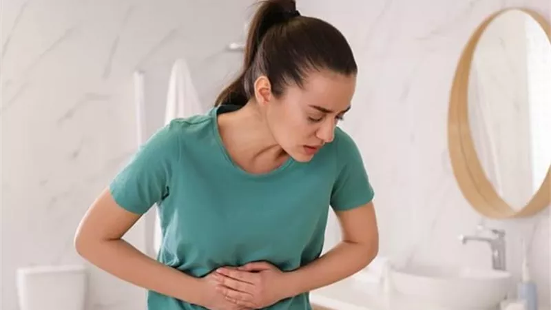 عادات يومية تحافظ على صحة أمعائك وتقلل الإمساك