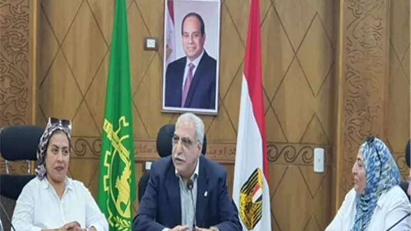 تعليم القليوبية يناقش استعدادات انطلاق العام الدراسي